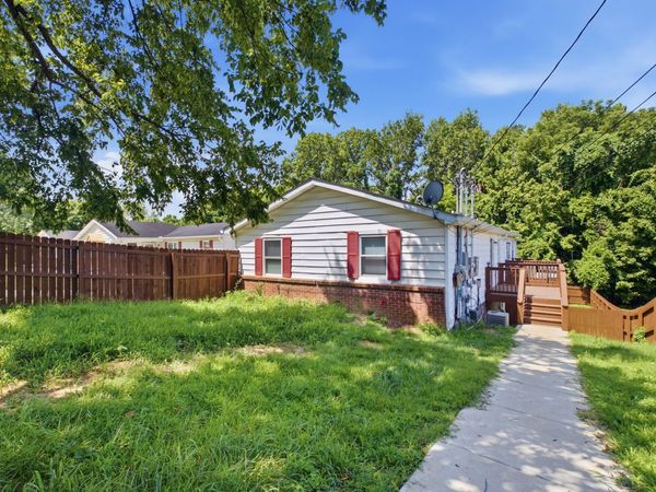 8121 Bonnafair Dr , Hermitage, TN 37076