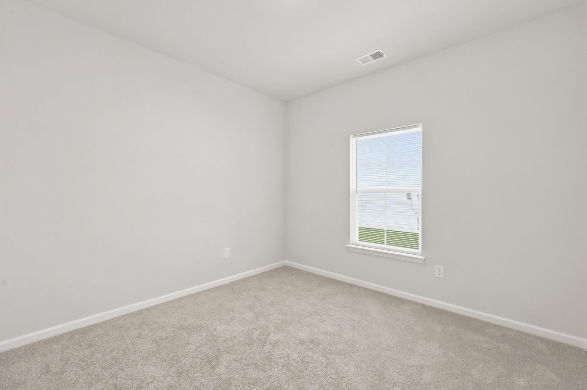 334 Kindred Spirit Dr  Photo 10