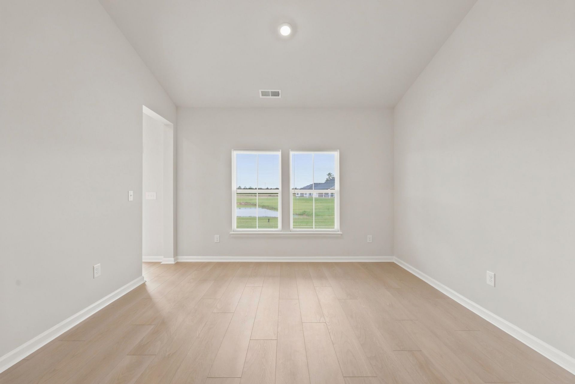 334 Kindred Spirit Dr  Photo 17