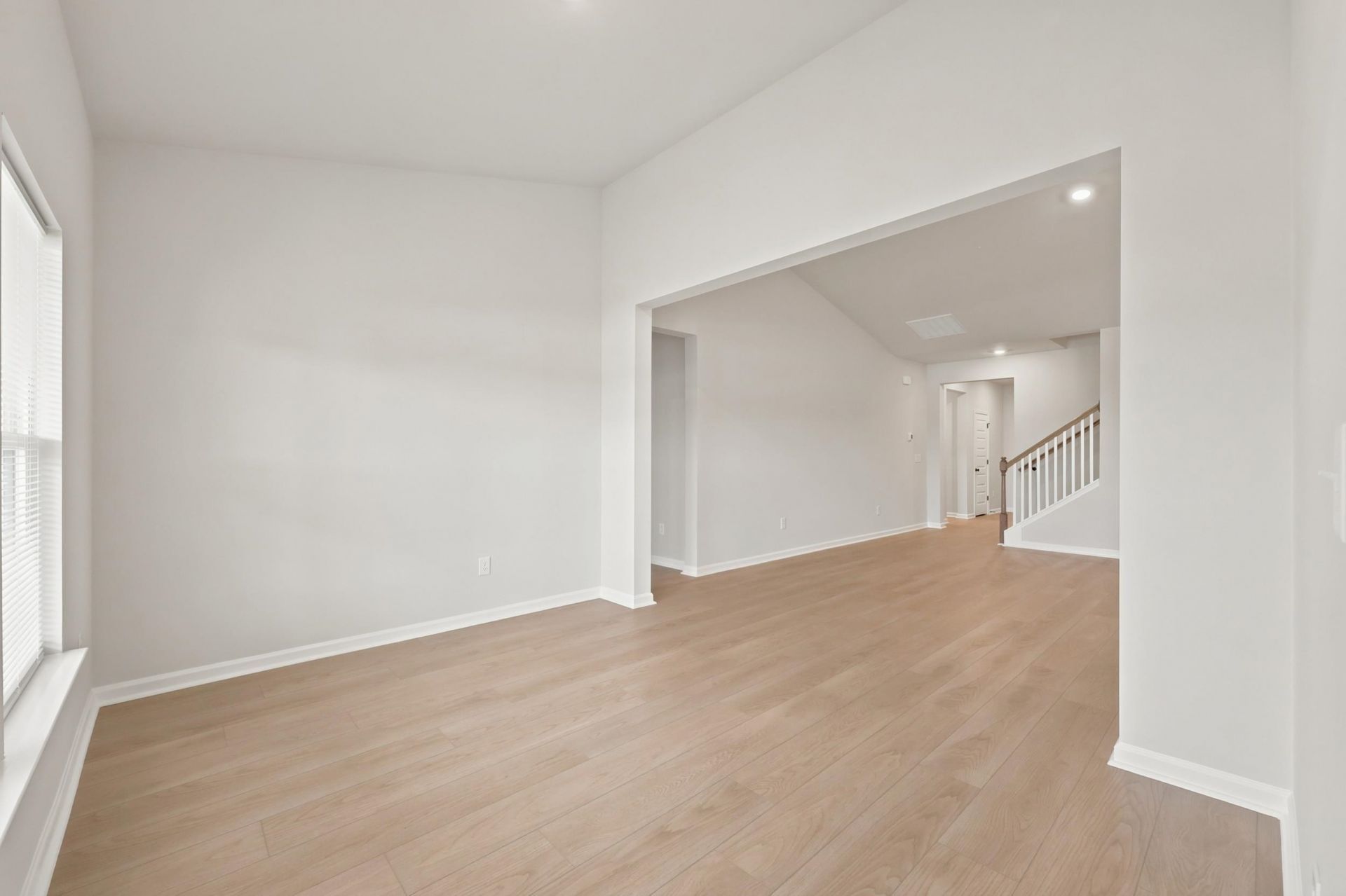 334 Kindred Spirit Dr  Photo 19