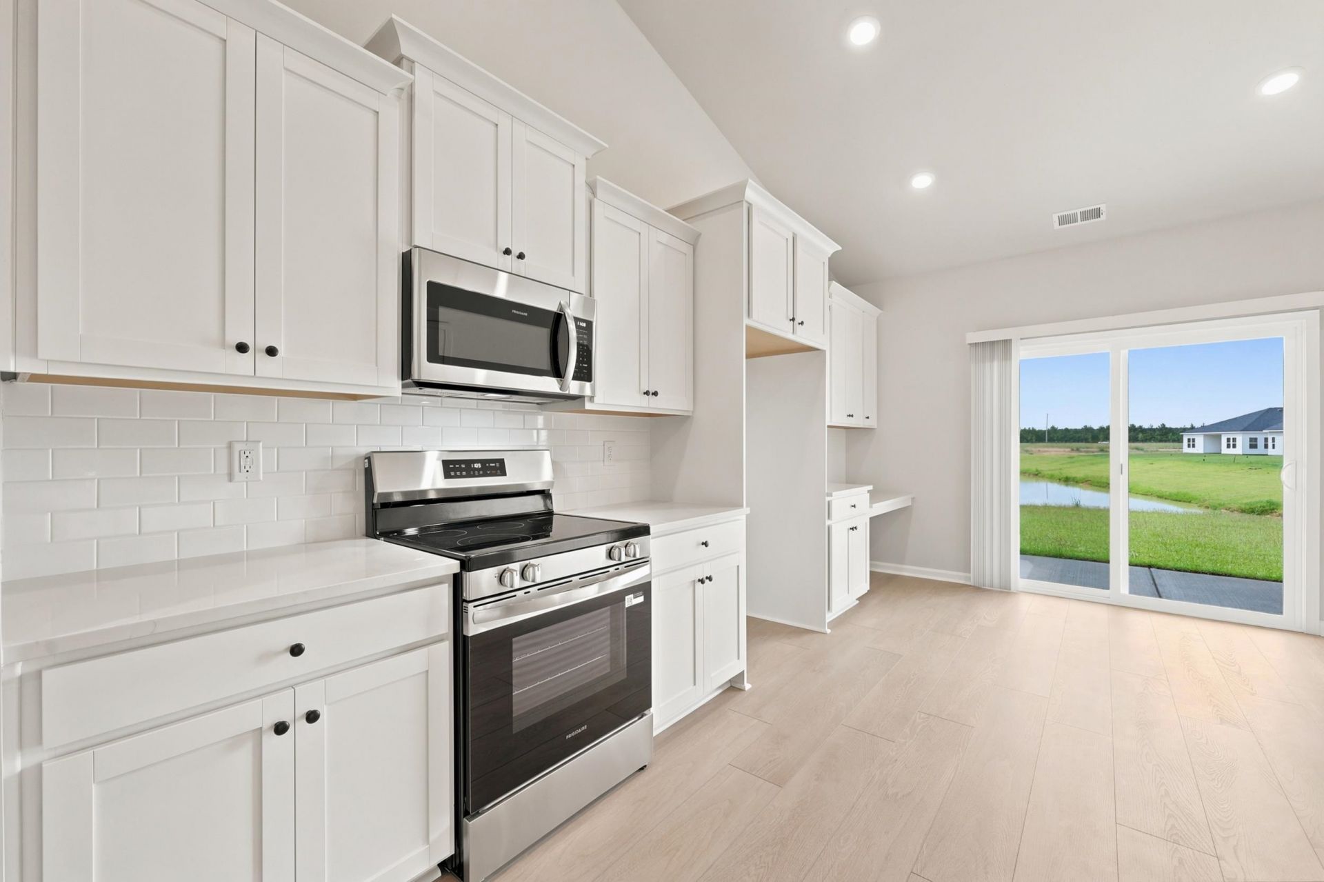 334 Kindred Spirit Dr  Photo 24