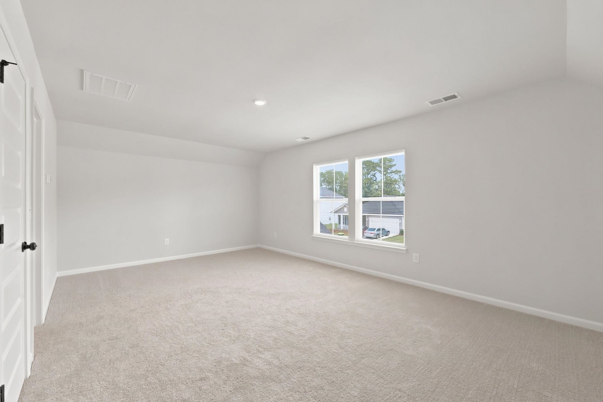 334 Kindred Spirit Dr  Photo 36