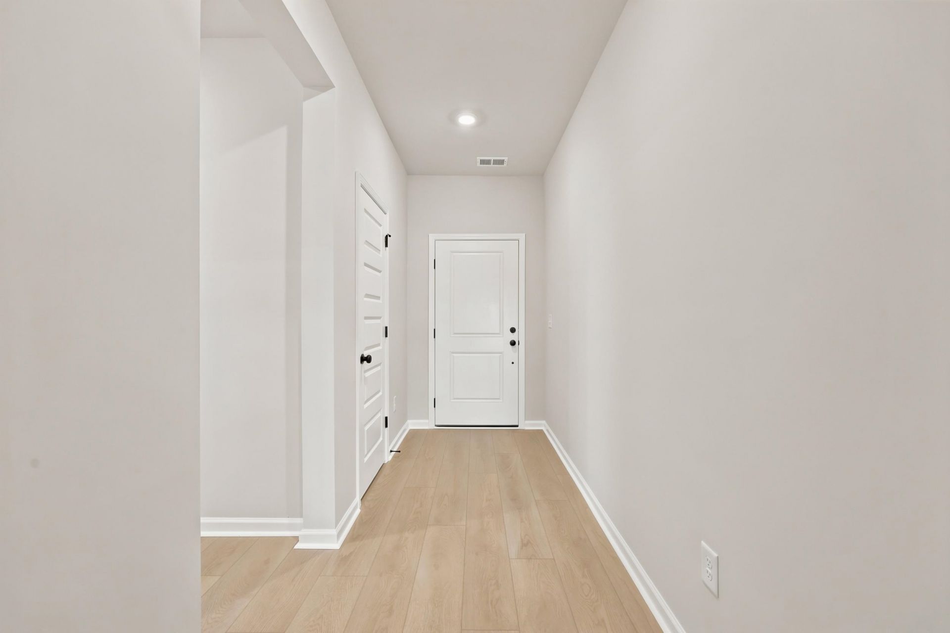 334 Kindred Spirit Dr  Photo 5