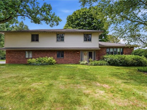 10685 Limeridge Road , Hiram, OH 44234