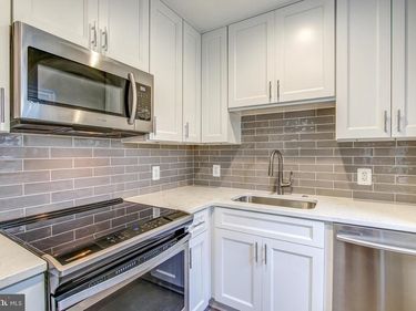 3545 S STAFFORD STREET S , Unit B2, ARLINGTON, VA 22206