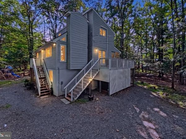 5145 HUMMINGBIRD DRIVE, POCONO SUMMIT, PA 18346