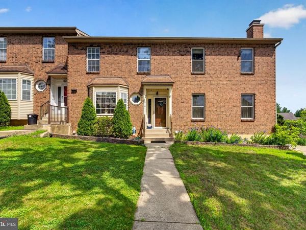 1910 ALBERTA DRIVE , WHITEHALL, PA 18052