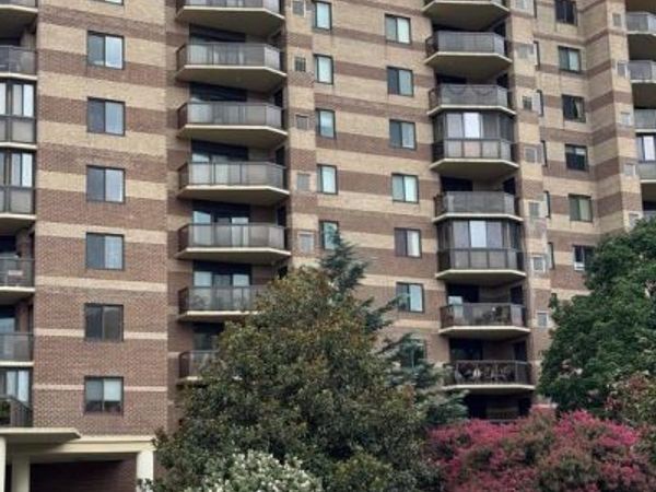 8350 GREENSBORO DRIVE, Unit 402, MCLEAN, VA 22102