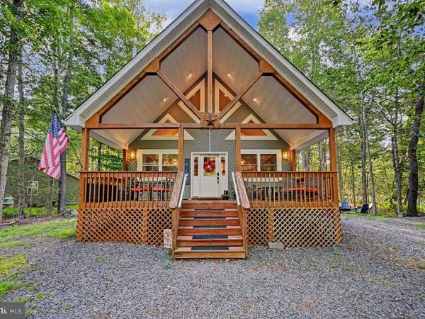 5376 CONOQUENISSING DRIVE , POCONO LAKE, PA 18347