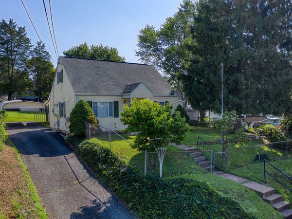 192 CABBEL DRIVE, MANASSAS PARK, VA 20111