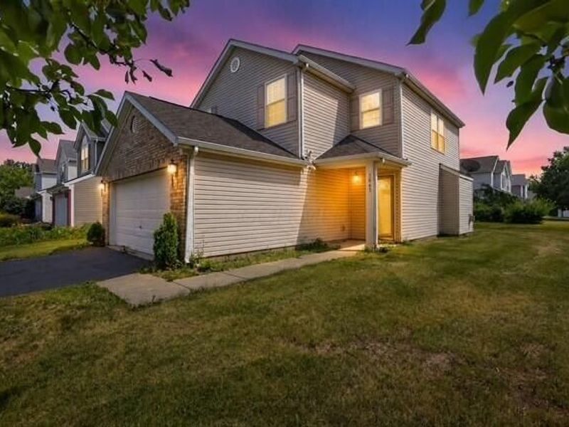3667 Parker Knoll Lane , Columbus, OH 43219 Photo 3