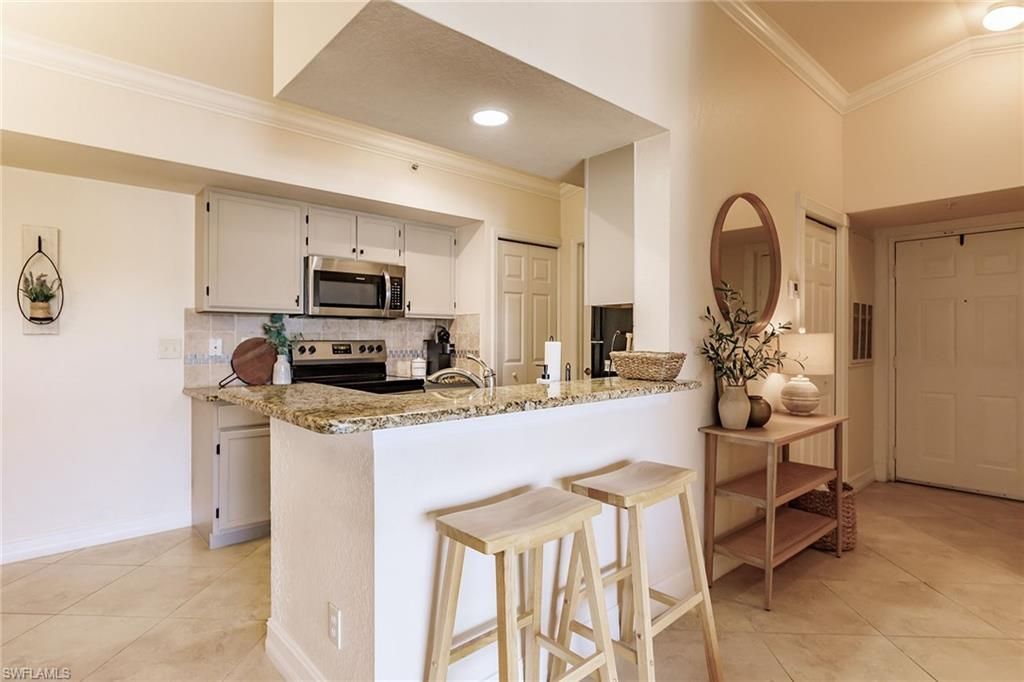4620 Saint Croix Ln , Unit 934, Naples, FL 34109 Photo