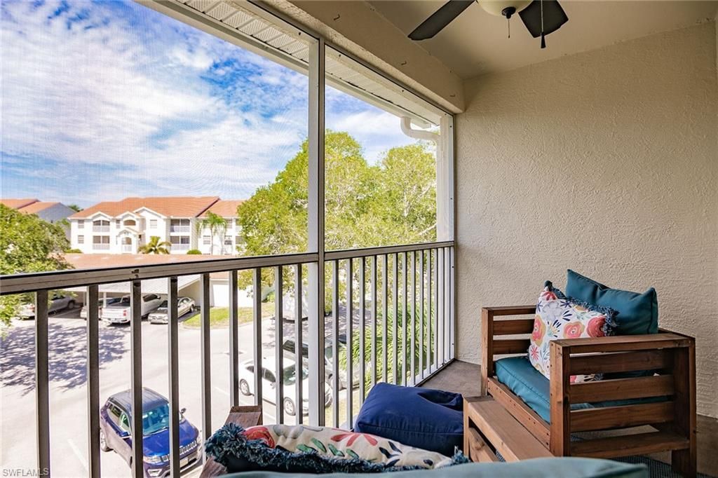 4620 Saint Croix Ln , Unit 934, Naples, FL 34109 Photo