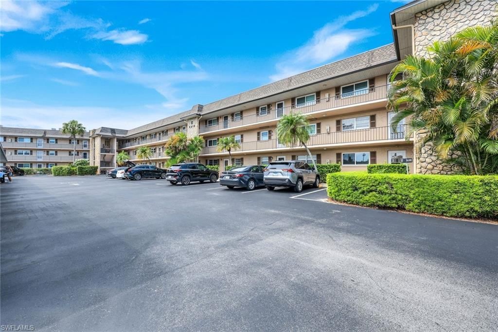5419 Rattlesnake Hamm Rd, Unit 105F, Naples, FL 34113 Photo