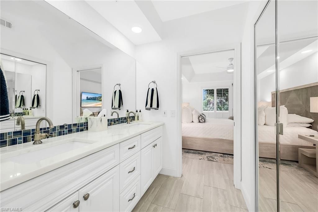 7671 Pebble Creek Cir , Unit 105, Naples, FL 34108 Photo