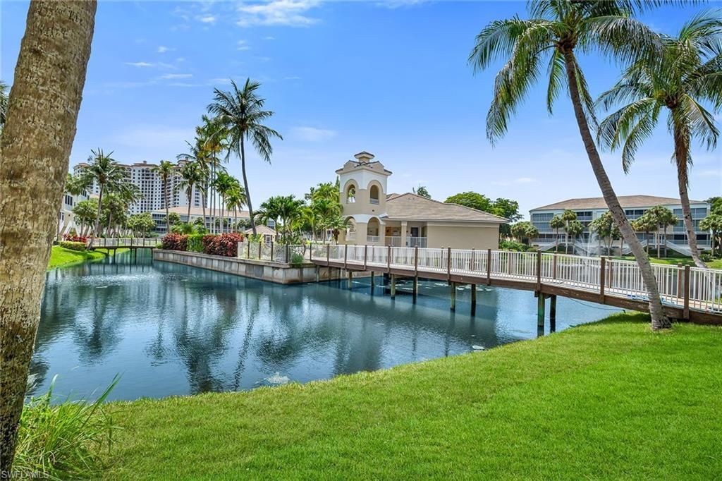 7671 Pebble Creek Cir , Unit 105, Naples, FL 34108 Photo