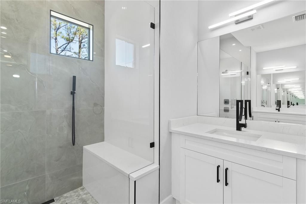 2740 35th Ave Ne, Naples, FL 34120 Photo