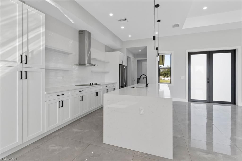 2740 35th Ave Ne, Naples, FL 34120 Photo