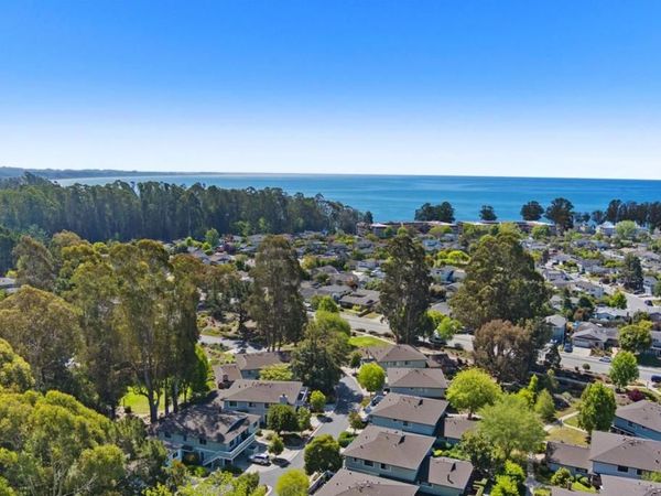 1140 Callas Lane, Unit 1, Capitola, CA 95010