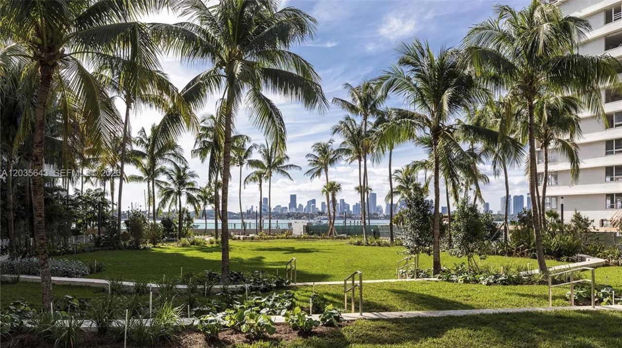 1500 Bay Rd , Unit 450S, Miami Beach, FL 33139 Photo