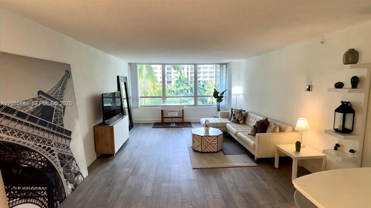 1500 Bay Rd , Unit 450S, Miami Beach, FL 33139 Photo