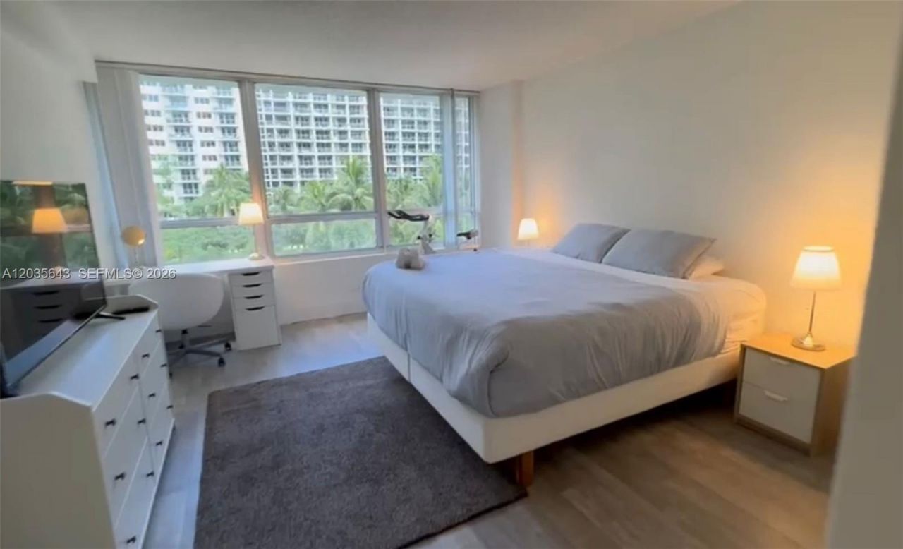 1500 Bay Rd , Unit 450S, Miami Beach, FL 33139 Photo