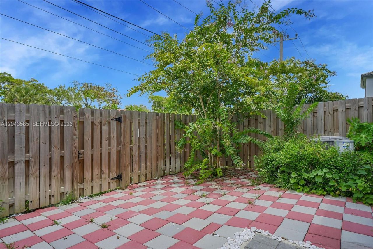 11889 NW 47th Mnr , Coral Springs, FL 33076 Photo