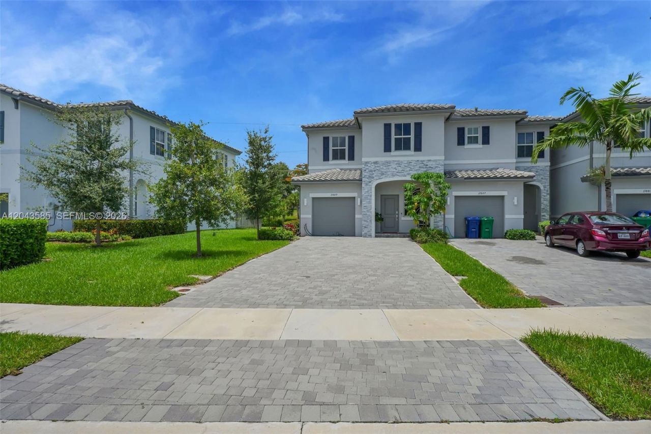 11889 NW 47th Mnr , Coral Springs, FL 33076 Photo