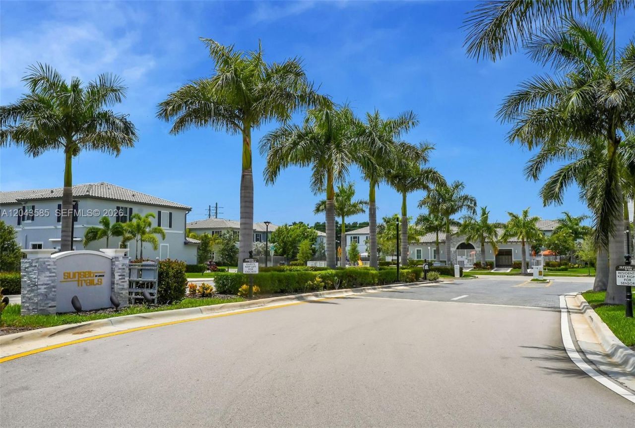 11889 NW 47th Mnr , Coral Springs, FL 33076 Photo