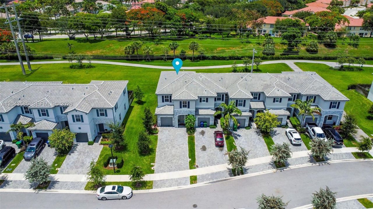 11889 NW 47th Mnr , Coral Springs, FL 33076 Photo