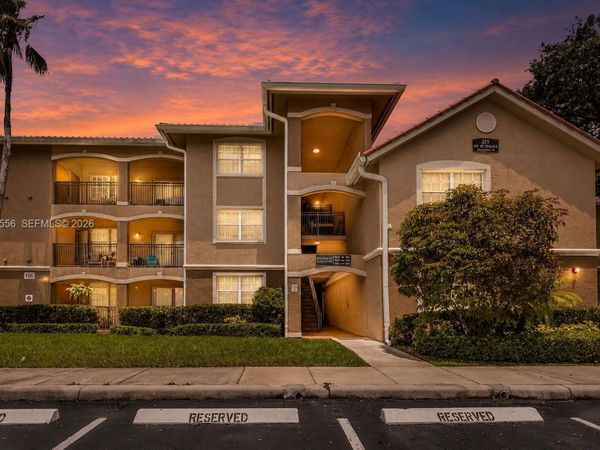 215 SW 117th Ter , Unit 14306, Pembroke Pines, FL 33025