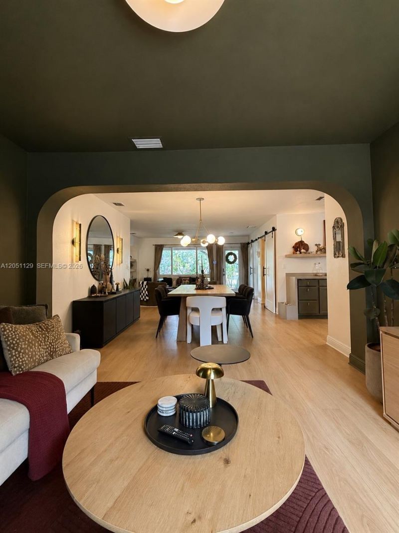 1713 SW 10th Ct, Fort Lauderdale, FL 33312 Photo