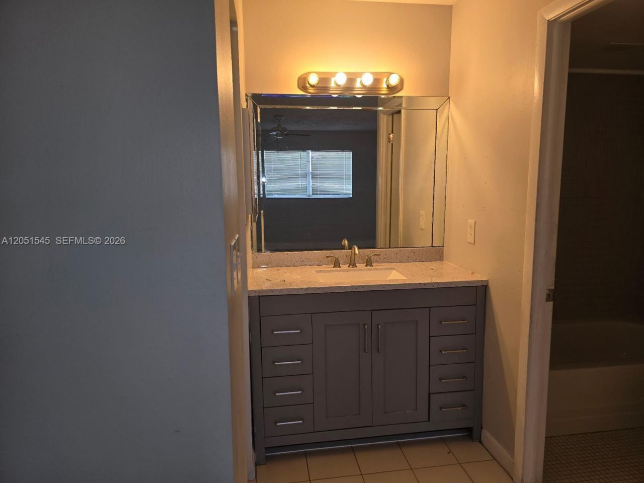 6100 S Falls Cir Dr, Unit 202, Lauderhill, FL 33319 Photo
