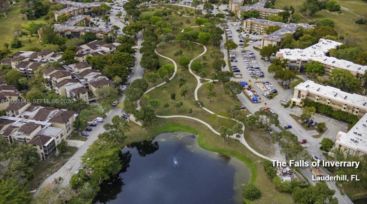 6100 S Falls Cir Dr, Unit 202, Lauderhill, FL 33319 Photo