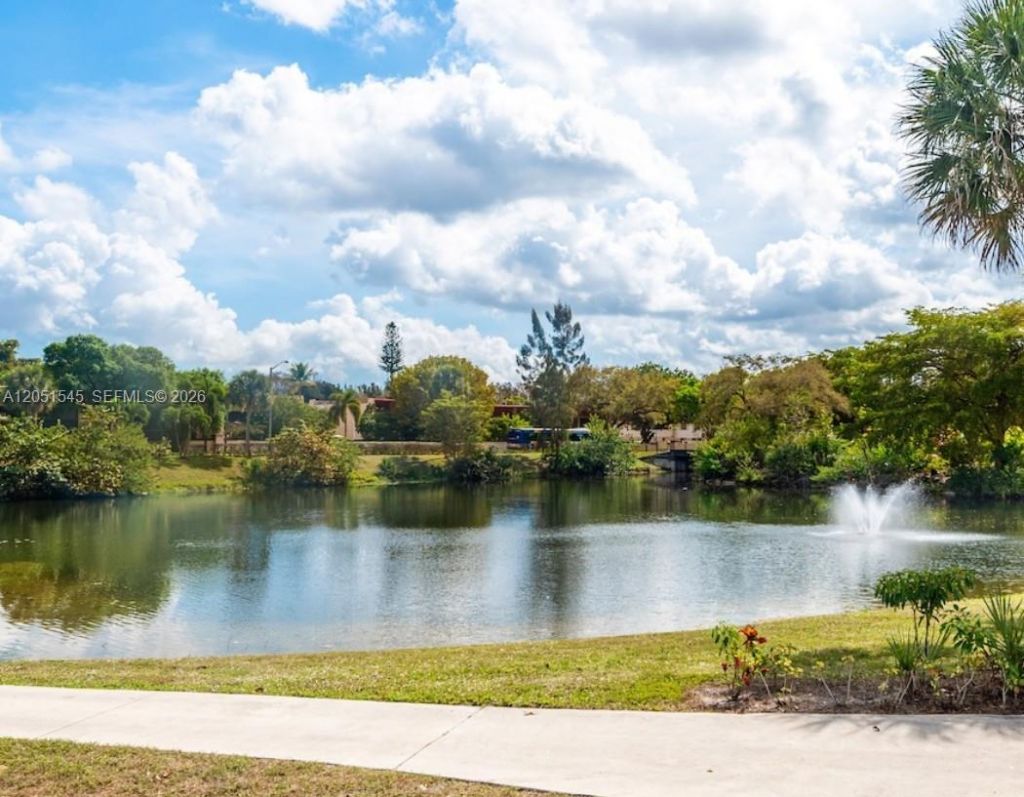 6100 S Falls Cir Dr, Unit 202, Lauderhill, FL 33319 Photo