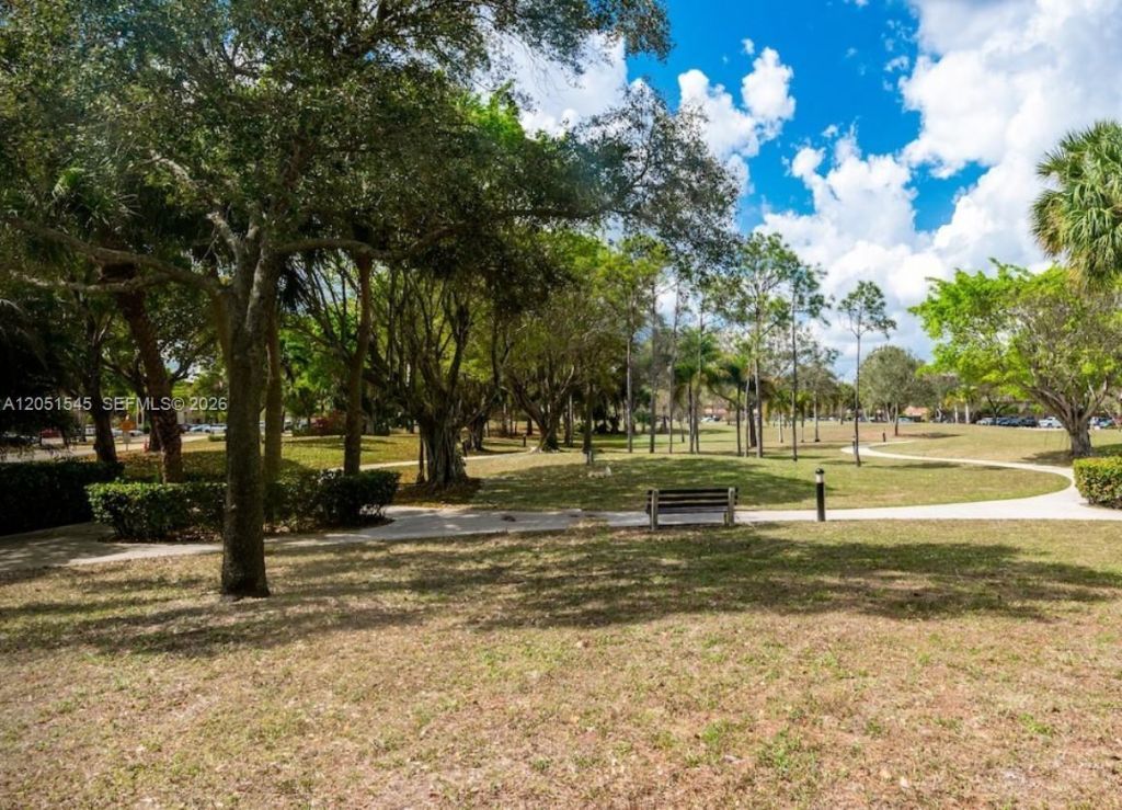 6100 S Falls Cir Dr, Unit 202, Lauderhill, FL 33319 Photo