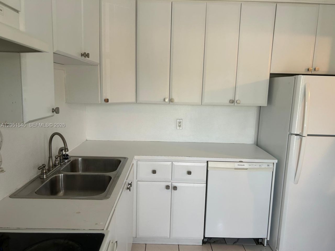 6100 S Falls Cir Dr , Unit 202, Lauderhill, FL 33319 Photo