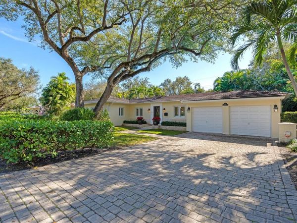 168 Morningside Dr , Coral Gables, FL 33133