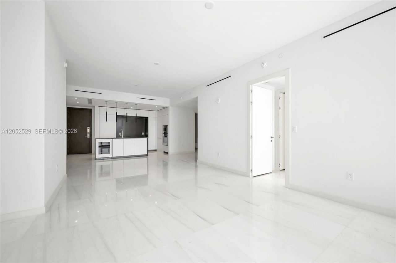 300 Biscayne Boulevard Way , Unit 1705W, Miami, FL 33131 Photo