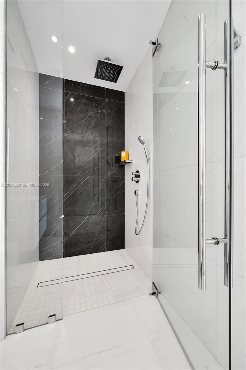 300 Biscayne Boulevard Way , Unit 1705W, Miami, FL 33131 Photo