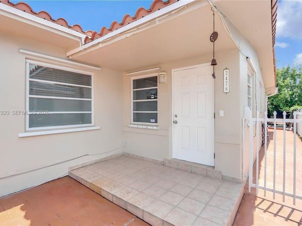 2476 SW 17 St , Unit Rear, Miami, FL 33145