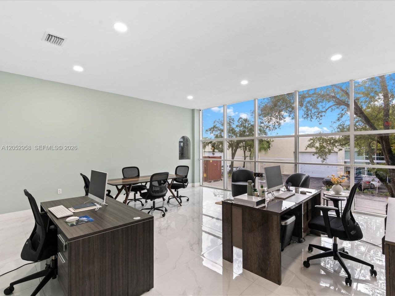 8011 NW 29th St , Unit 8011, Doral, FL 33122 Photo