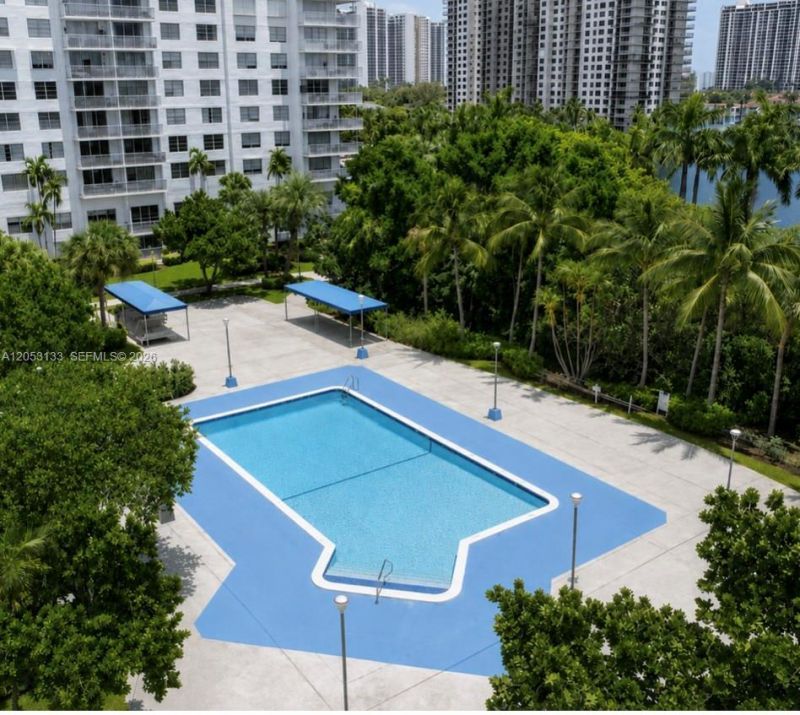 2801 NE 183rd St, Unit 405W, Aventura, FL 33160 Photo