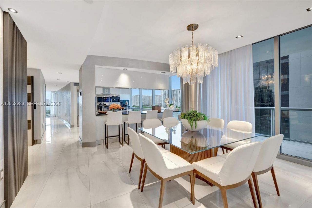 17121 Collins Ave , Unit 808, Sunny Isles Beach, FL 33160 Photo