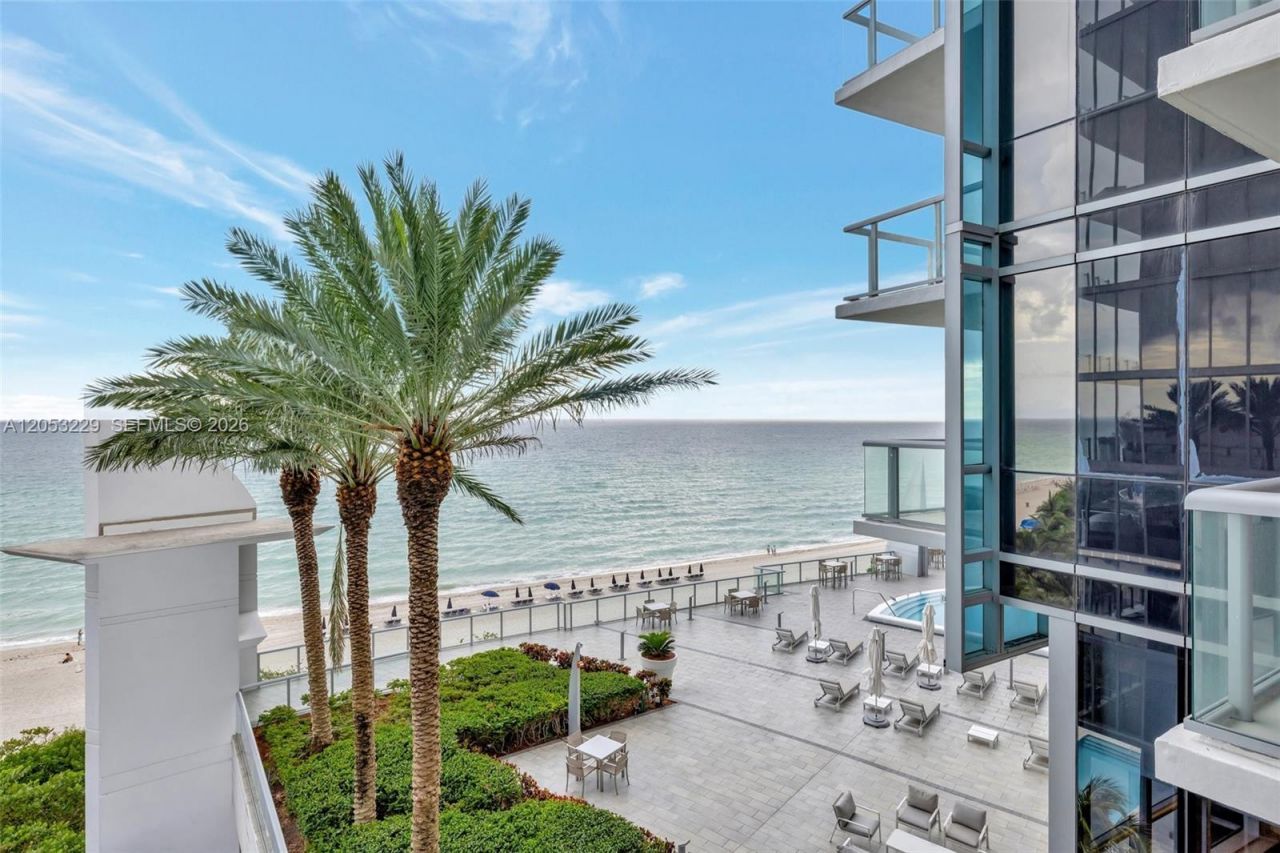 17121 Collins Ave , Unit 808, Sunny Isles Beach, FL 33160 Photo
