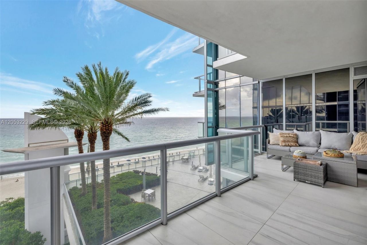 17121 Collins Ave , Unit 808, Sunny Isles Beach, FL 33160 Photo