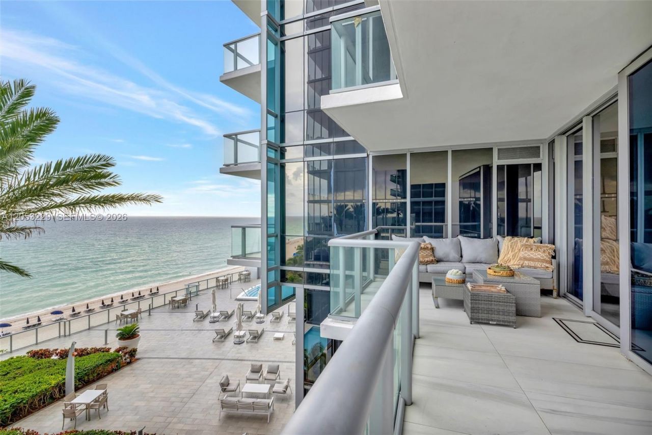 17121 Collins Ave , Unit 808, Sunny Isles Beach, FL 33160 Photo