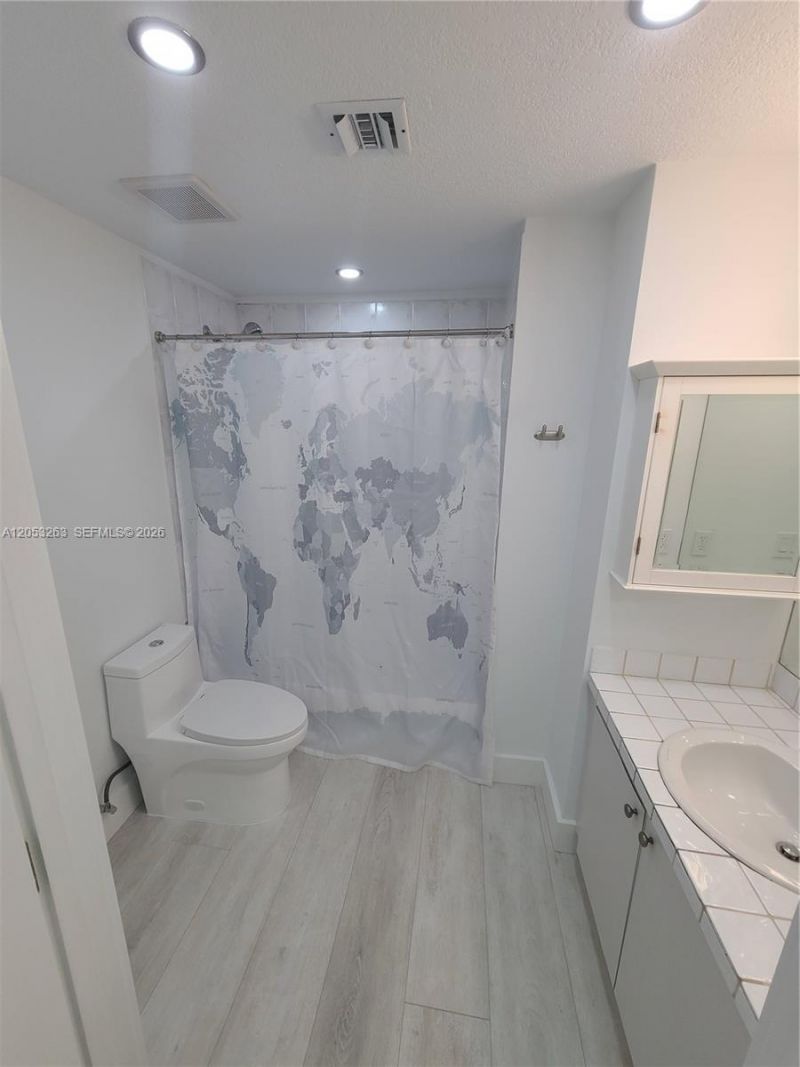 3500 Coral Way , Unit 812, Miami, FL 33145 Photo