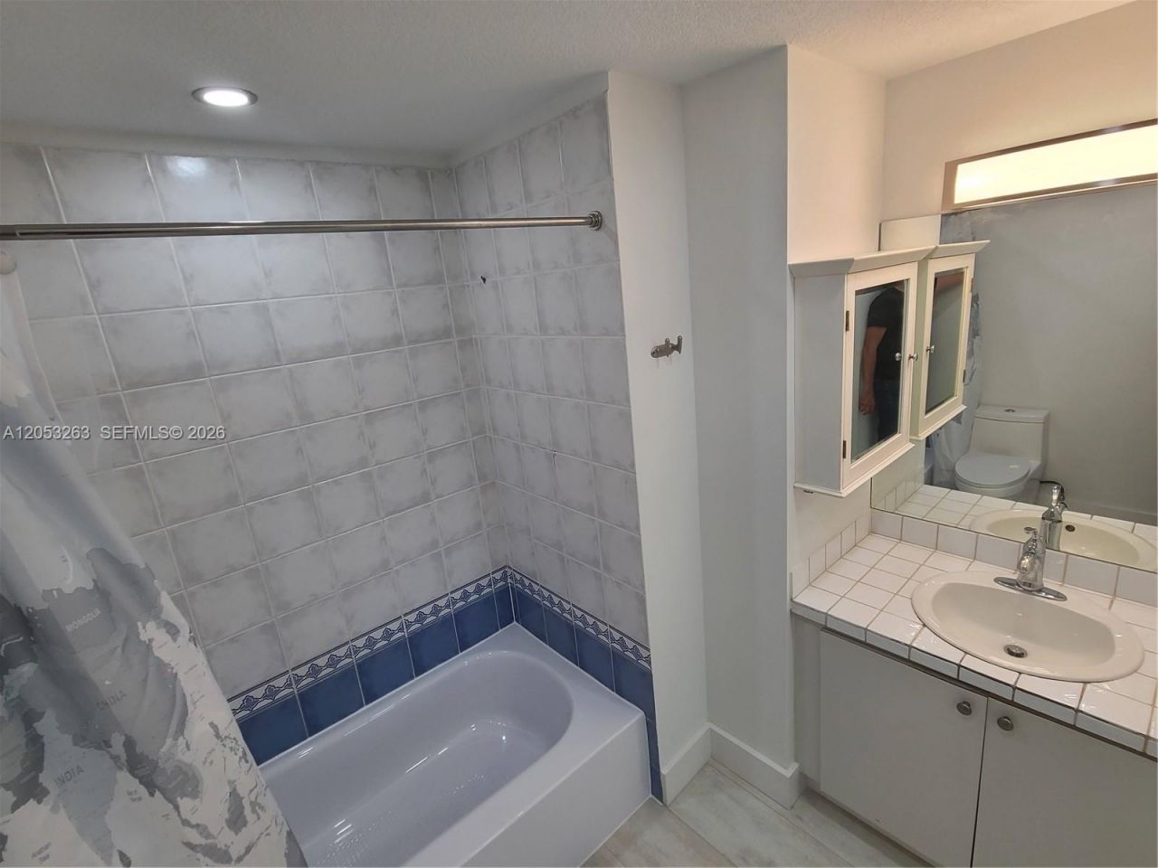 3500 Coral Way , Unit 812, Miami, FL 33145 Photo