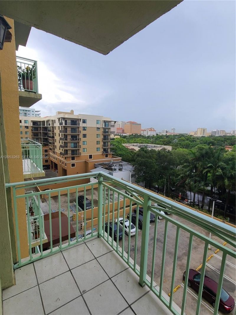 3500 Coral Way , Unit 812, Miami, FL 33145 Photo